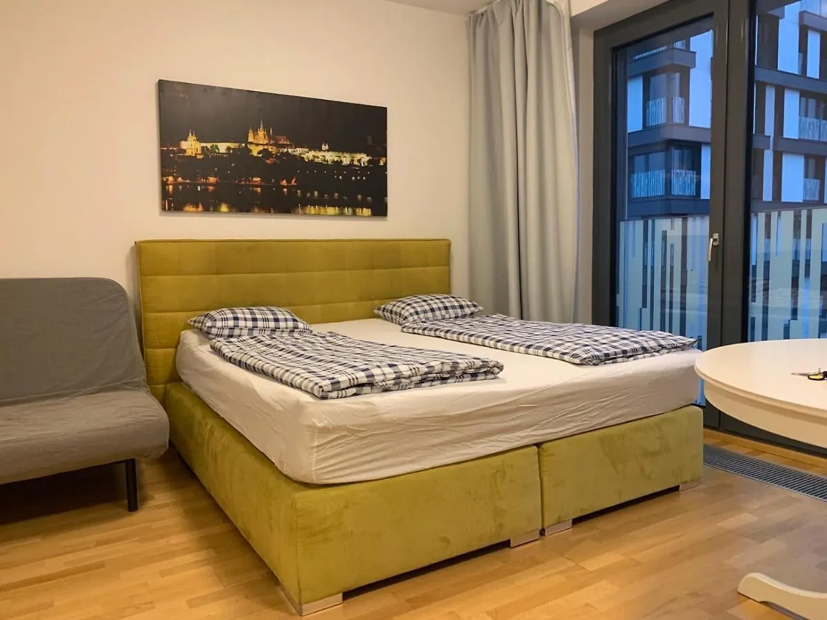 Garden Towers Apartments Praga