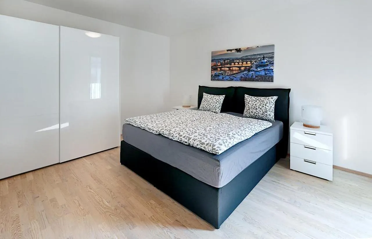 Garden Towers Apartments Prag